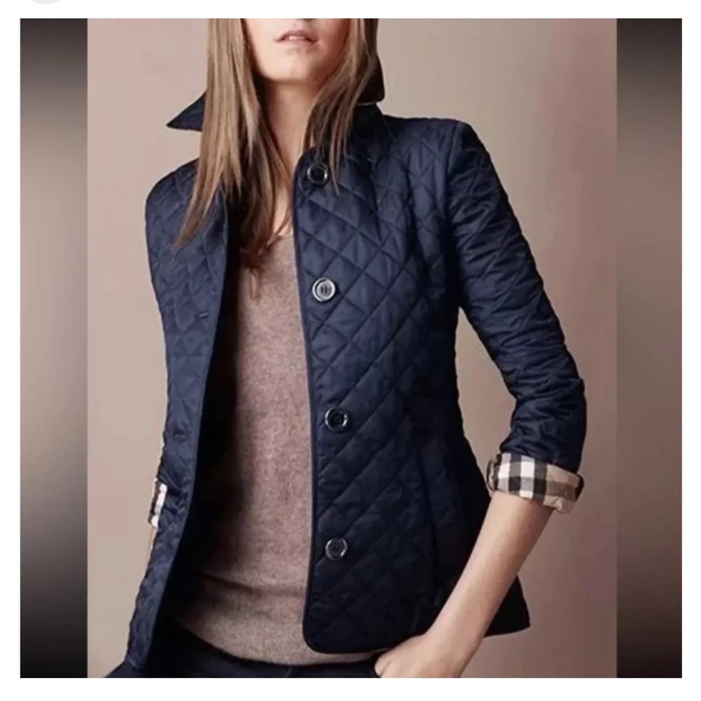 Burberry Brit Copford Quilted Jacket in Navy Blue. Women’s Size XS